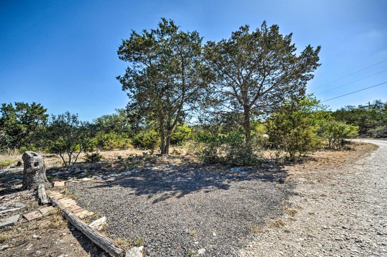 Cozy Kerrville Guest Cottage Near Guadalupe River! ภายนอก รูปภาพ